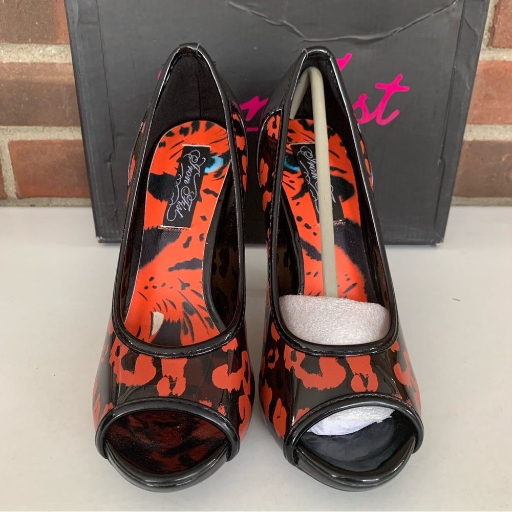 Iron Fist animal print peep toe high heel platform heels pump US 6.5 M NEW - Picture 2 of 8